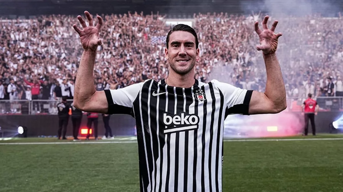 Besiktas-Dusan-Vlahovic-icin-evrak-bekliyor-featured